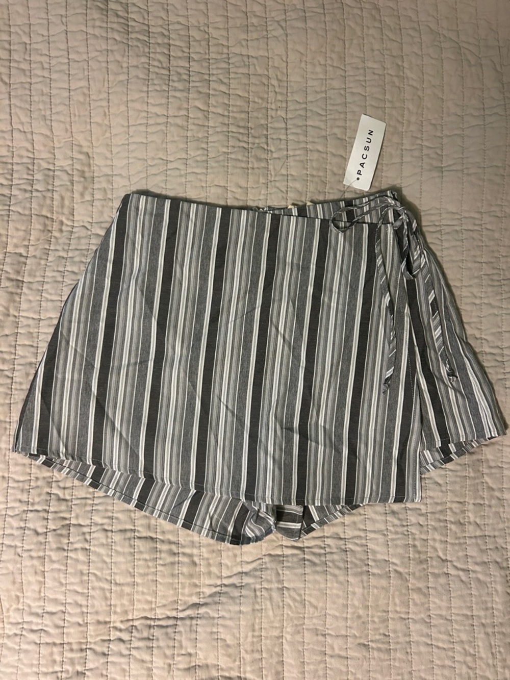 PacSun Gray & White Striped Wrap Skort